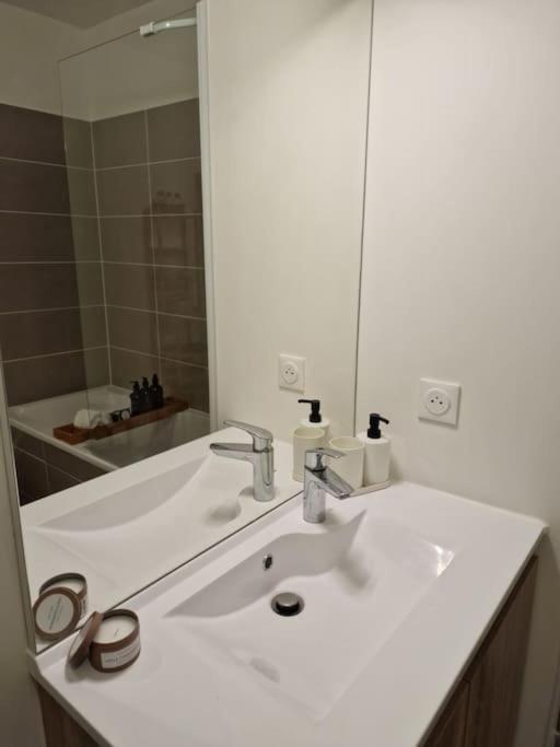 Cozy Apartment Near Paris Clamart Exteriér fotografie